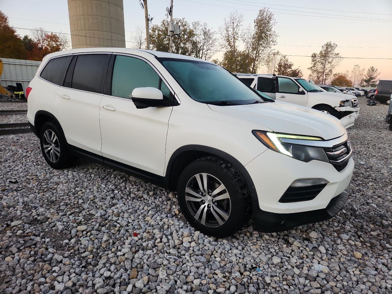 2016 HONDA PILOT
