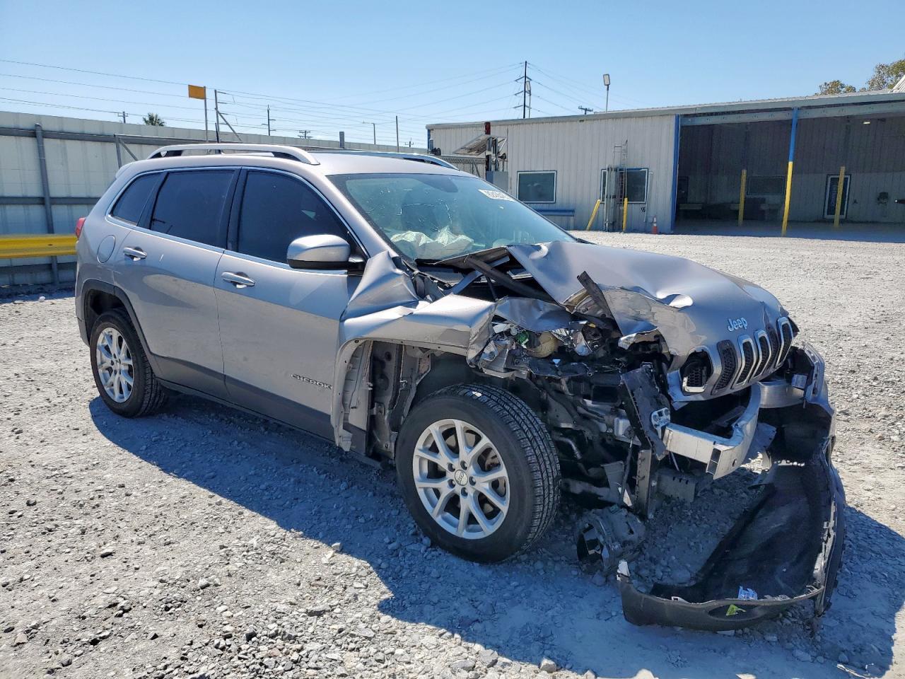 2018 JEEP CHEROKEE
