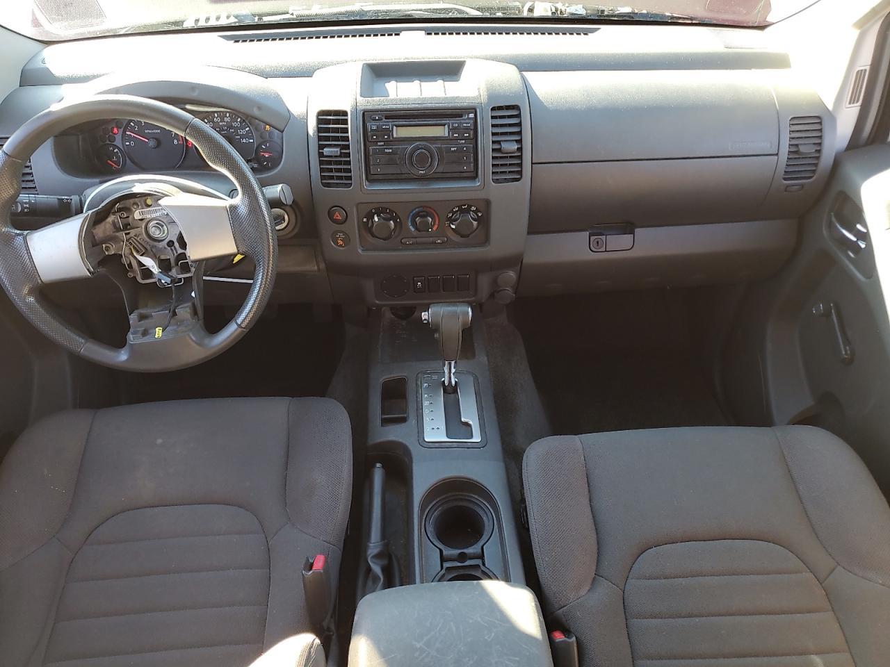 2012 NISSAN Frontier