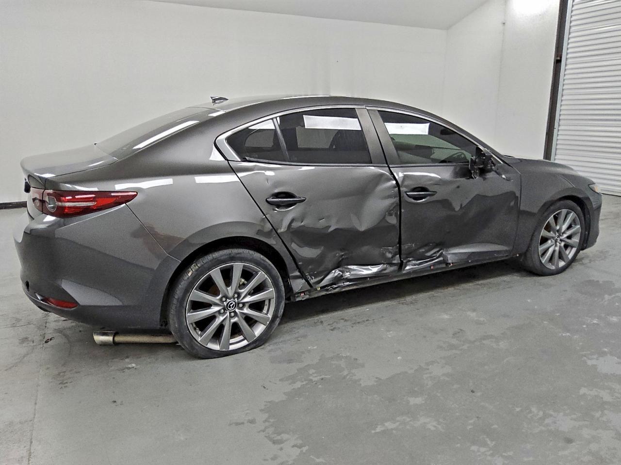 2020 MAZDA 3
