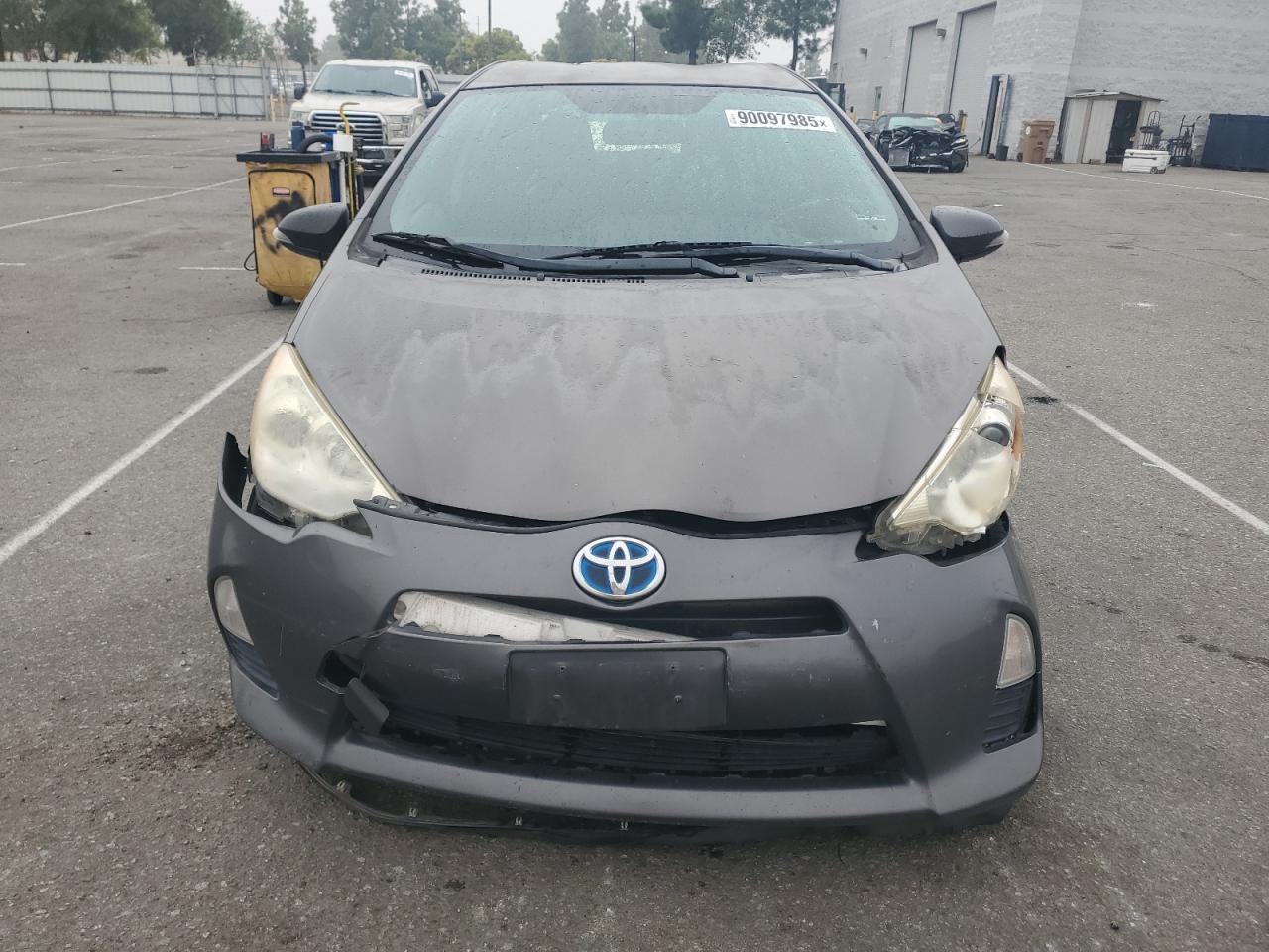 2014 TOYOTA Prius c