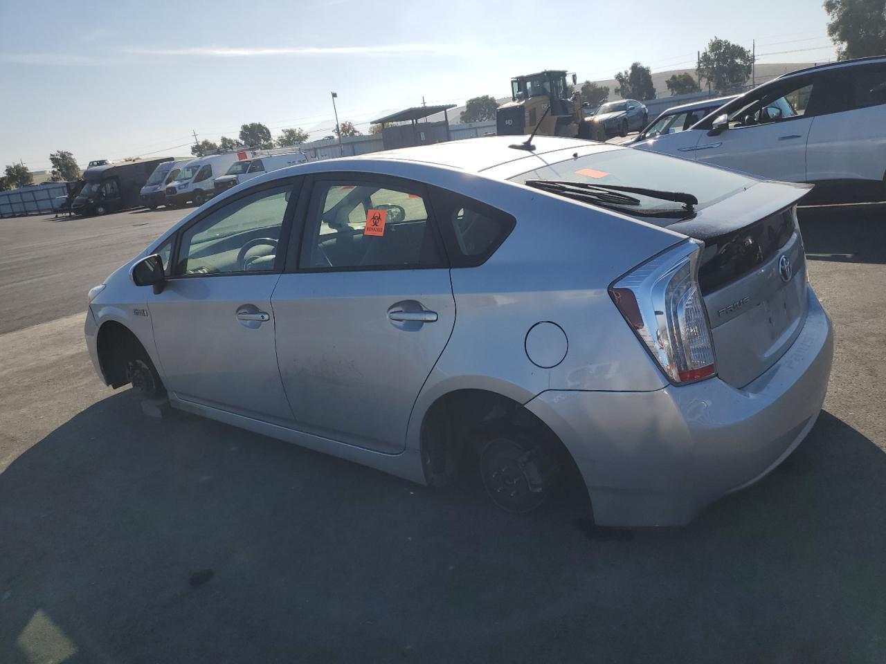 2015 TOYOTA Prius Plug-In