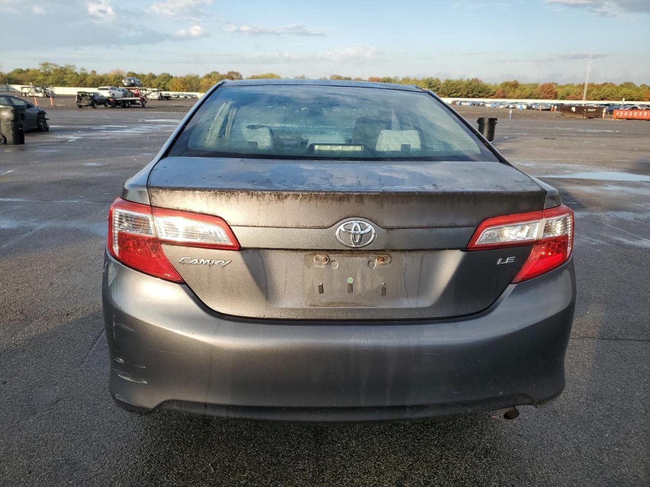 2012 TOYOTA CAMRY