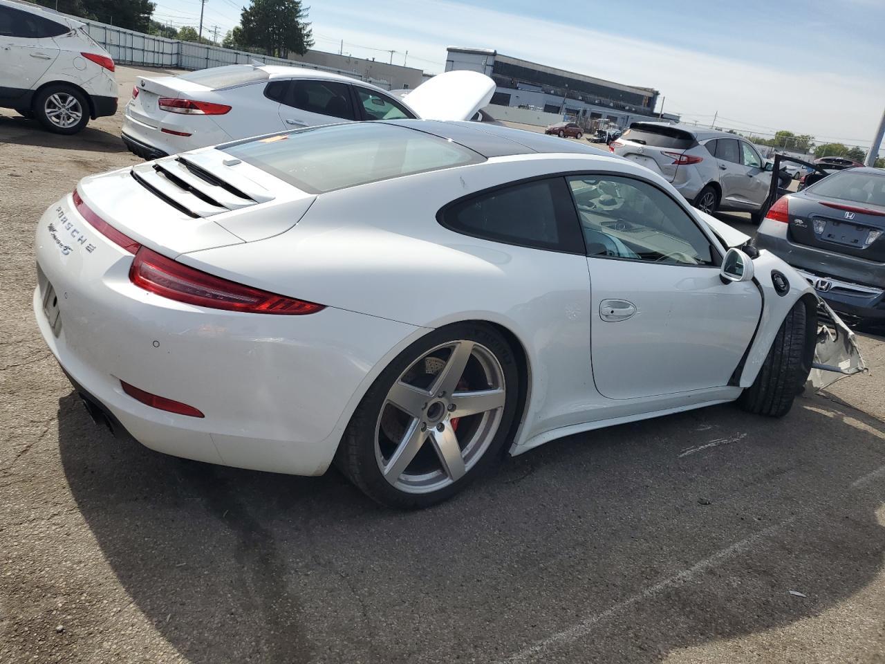 2015 PORSCHE 911