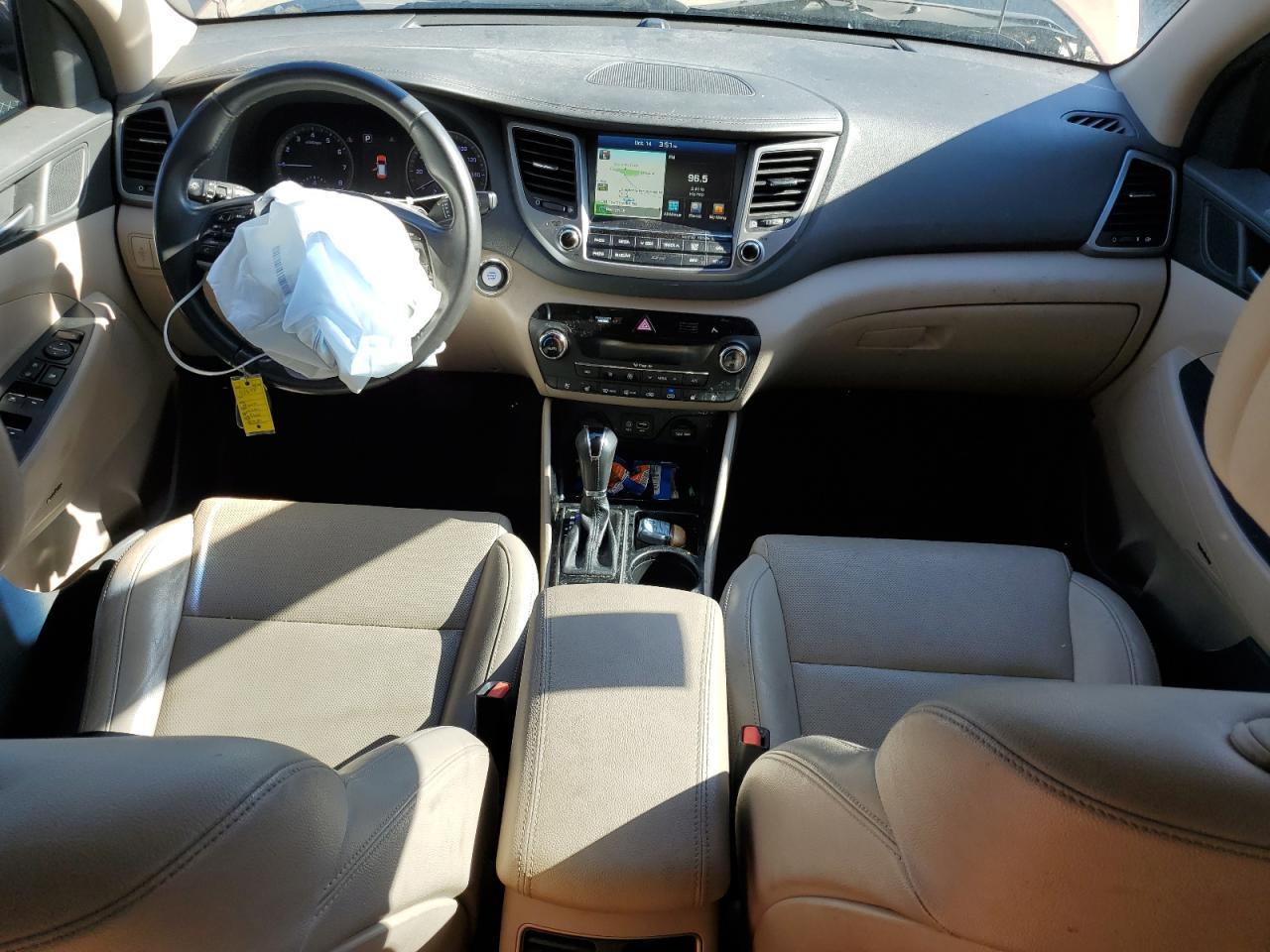 2017 HYUNDAI TUCSON