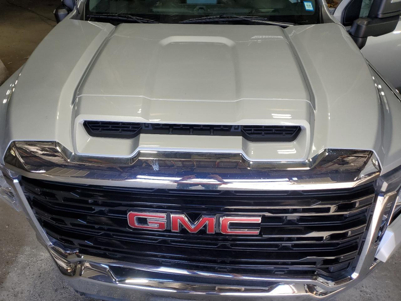 2022 GMC Sierra