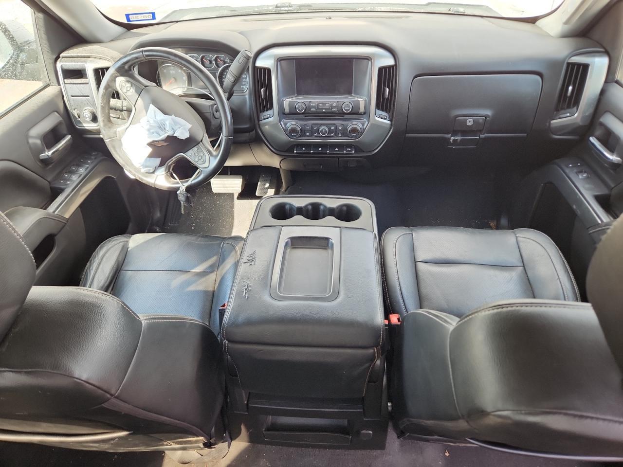 2018 CHEVROLET Silverado