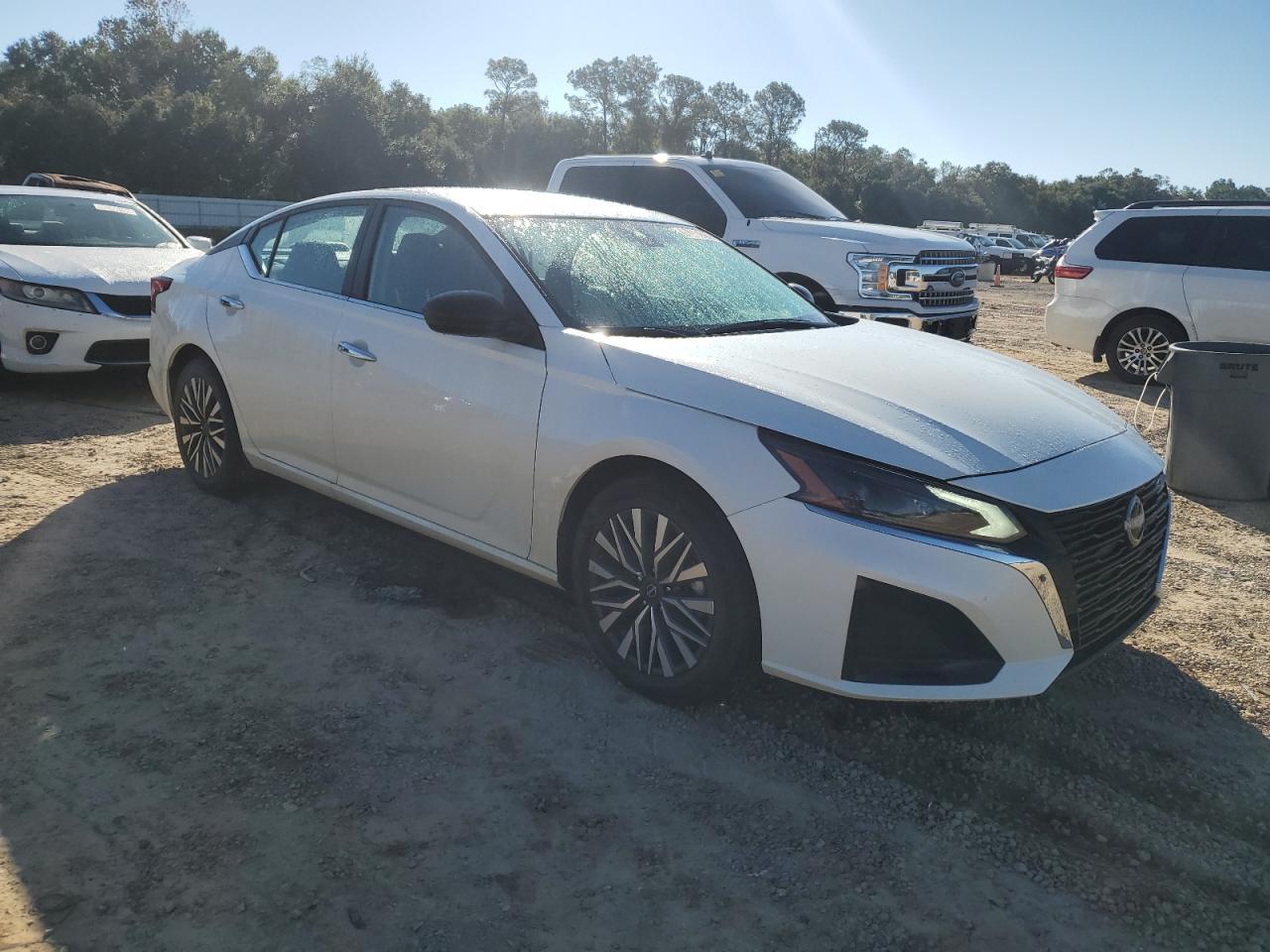 2025 NISSAN ALTIMA