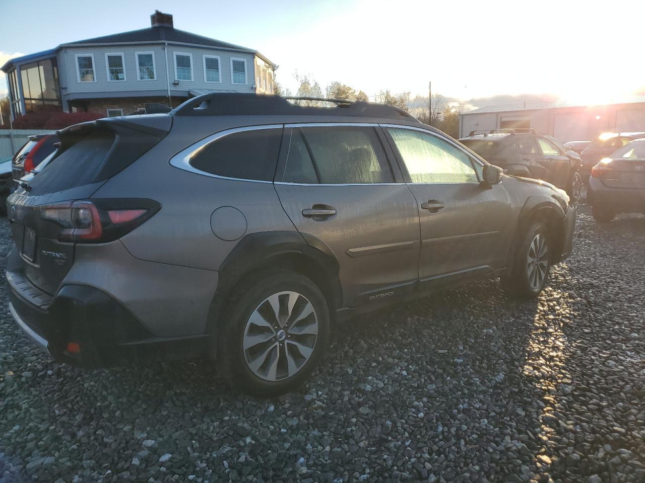 2024 SUBARU Outback