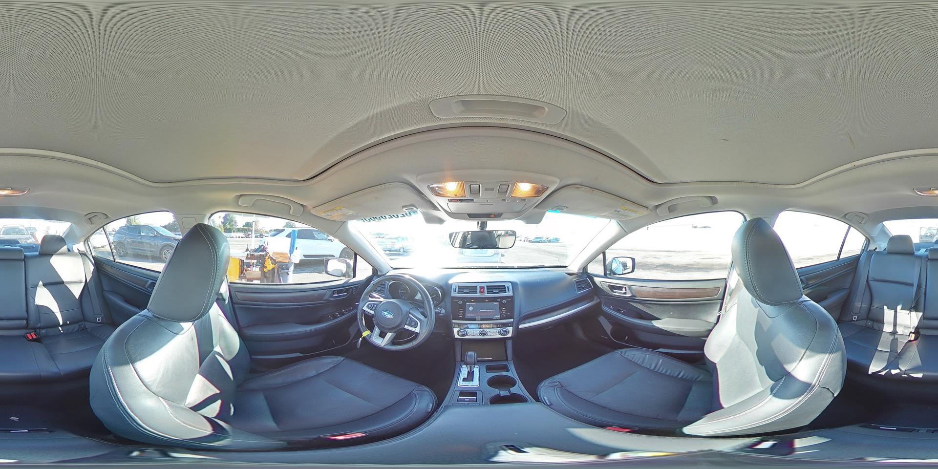 2017 SUBARU Legacy