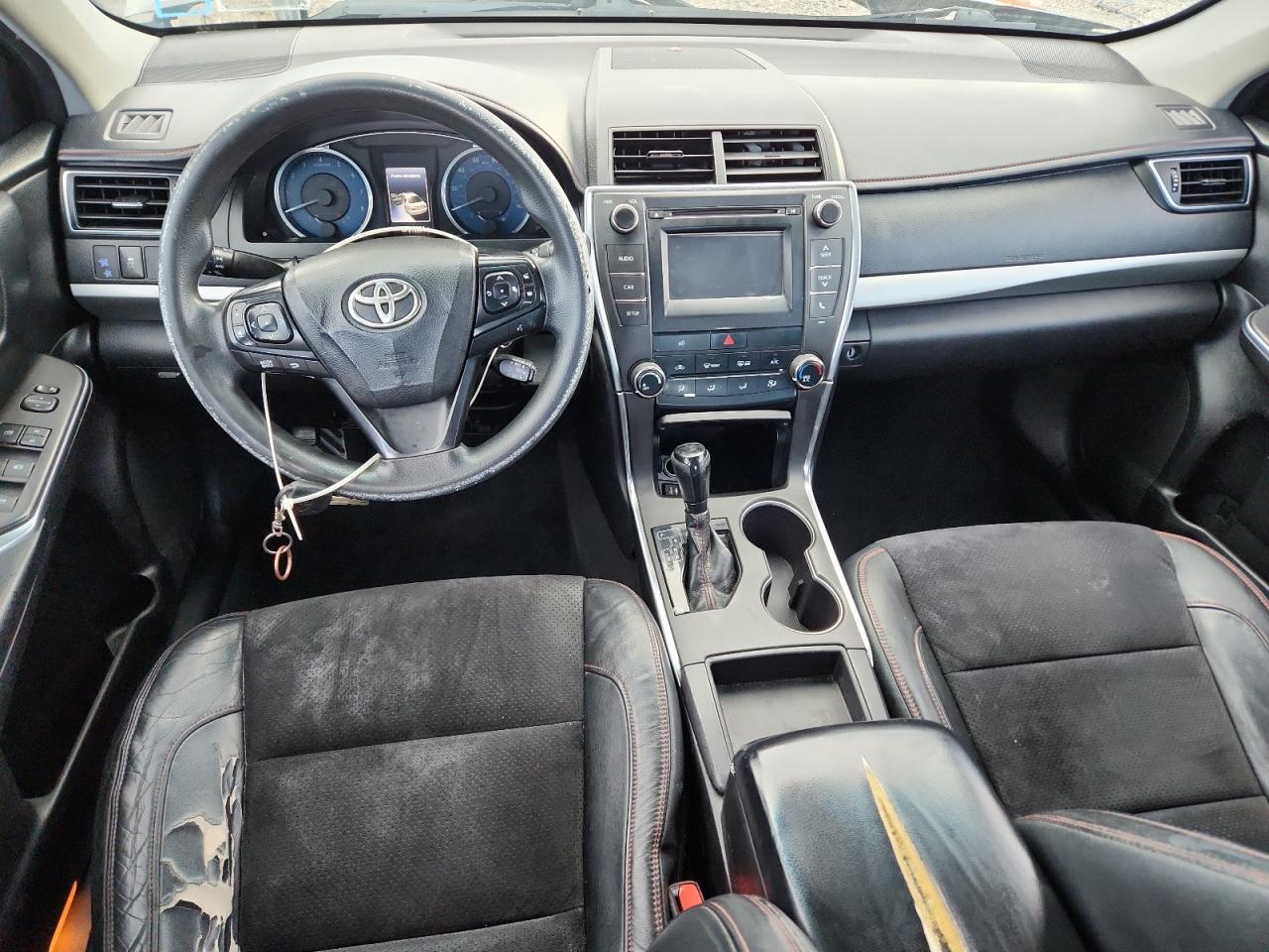 2017 TOYOTA CAMRY