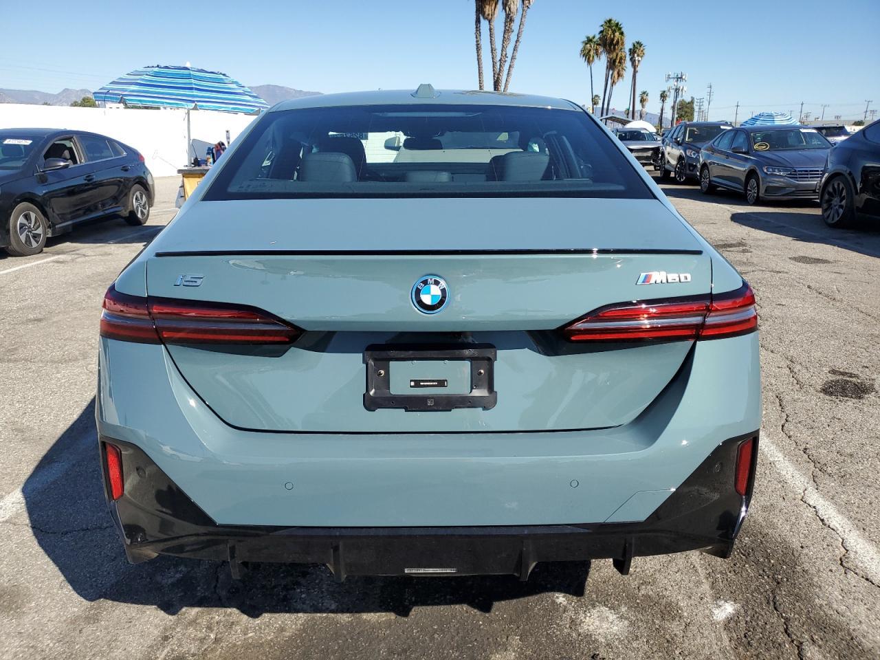 2025 BMW i5