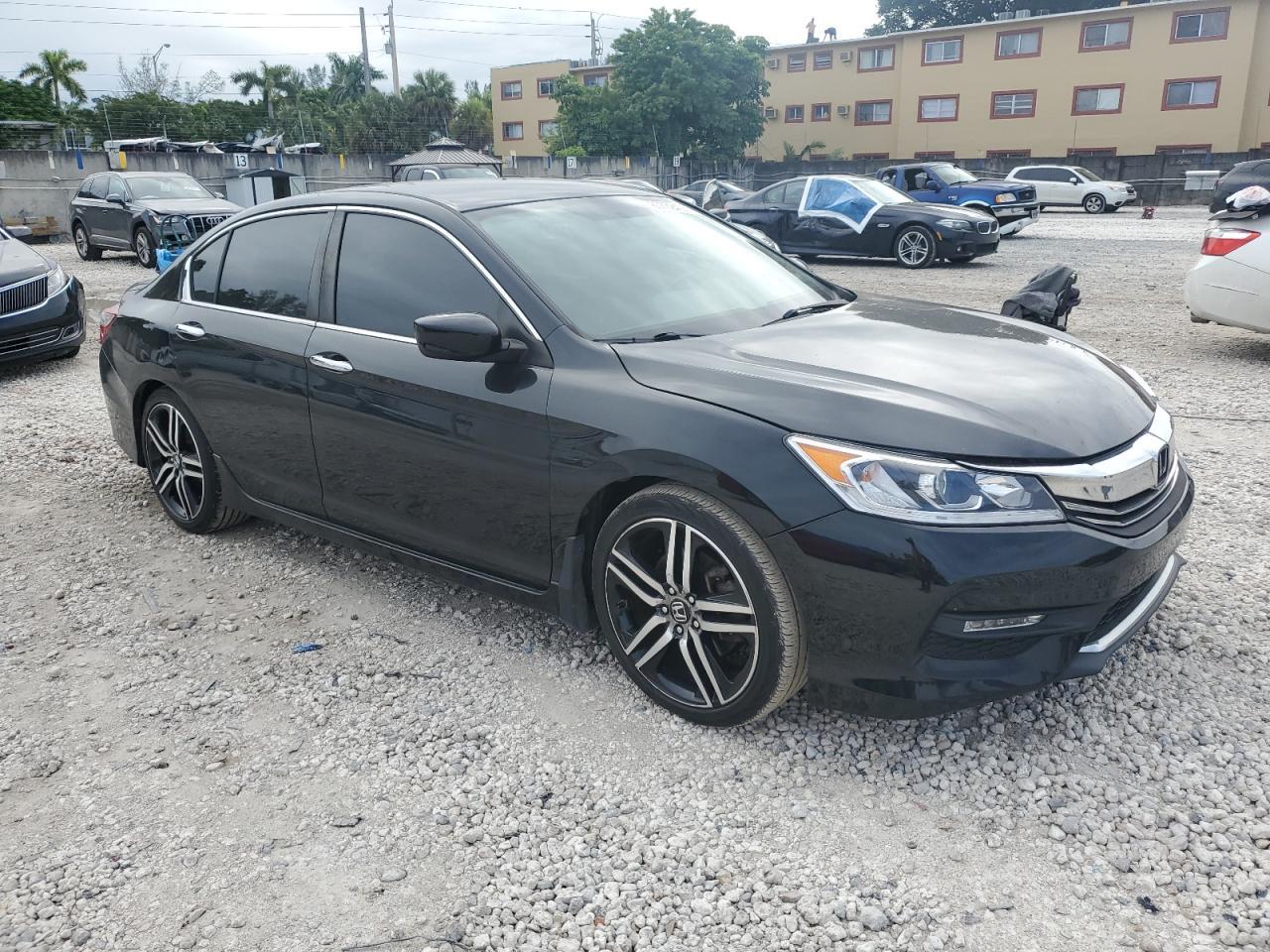 2017 HONDA ACCORD