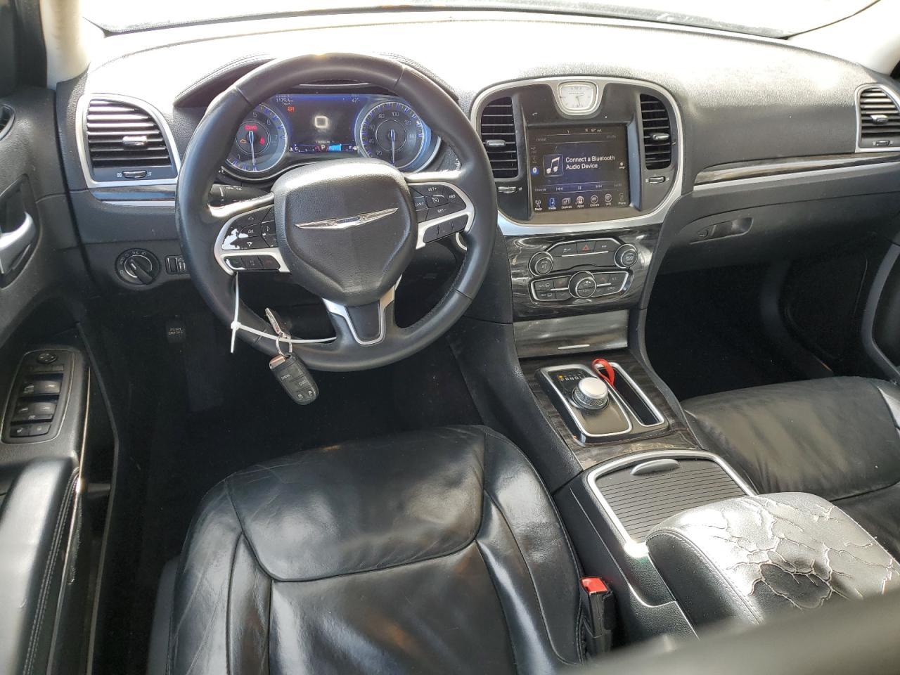 2016 CHRYSLER 300