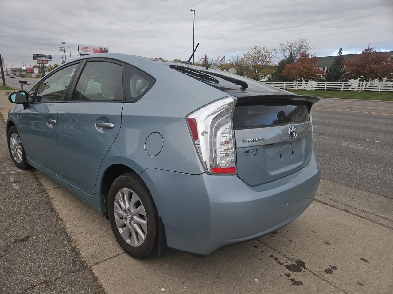 2012 TOYOTA Prius Plug-In