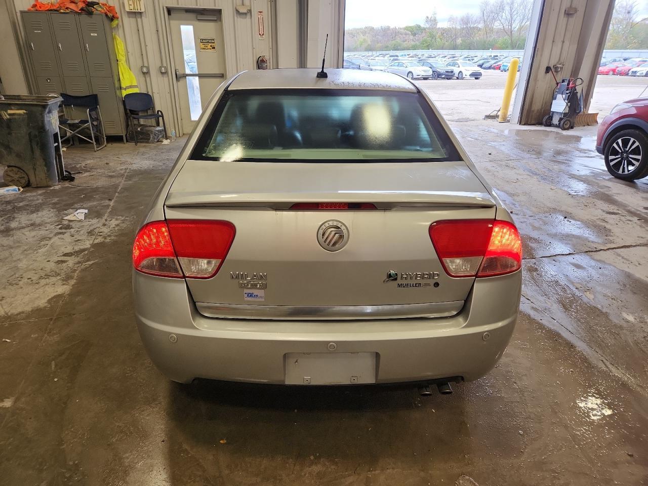 2010 MERCURY Milan