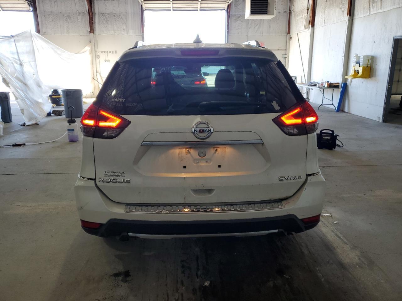 2018 NISSAN ROGUE