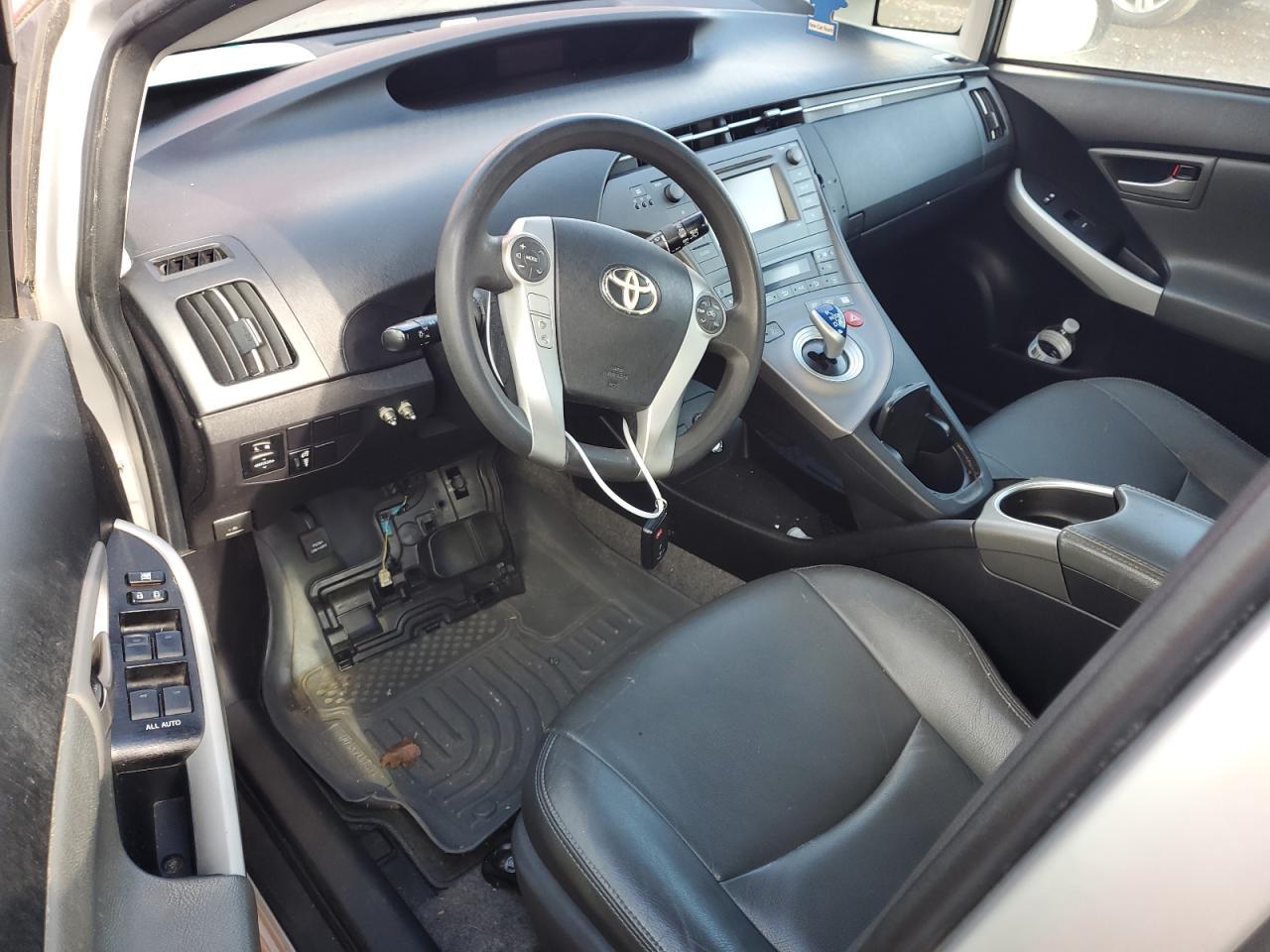 2012 TOYOTA PRIUS