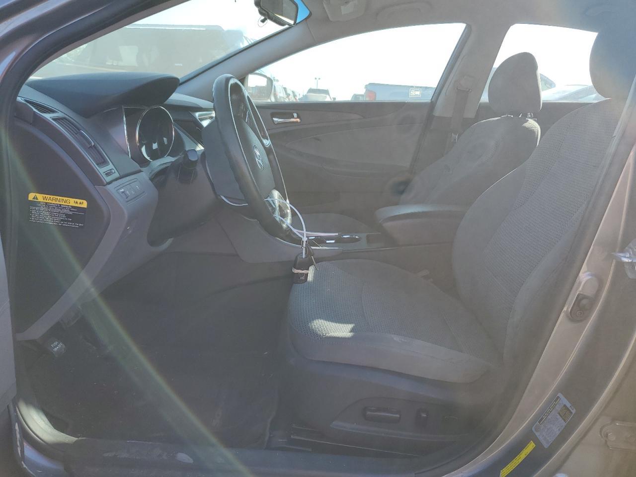2012 HYUNDAI SONATA