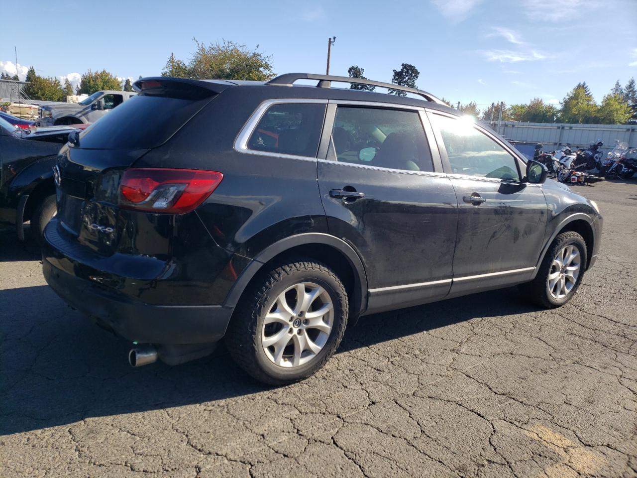 2013 MAZDA CX-9
