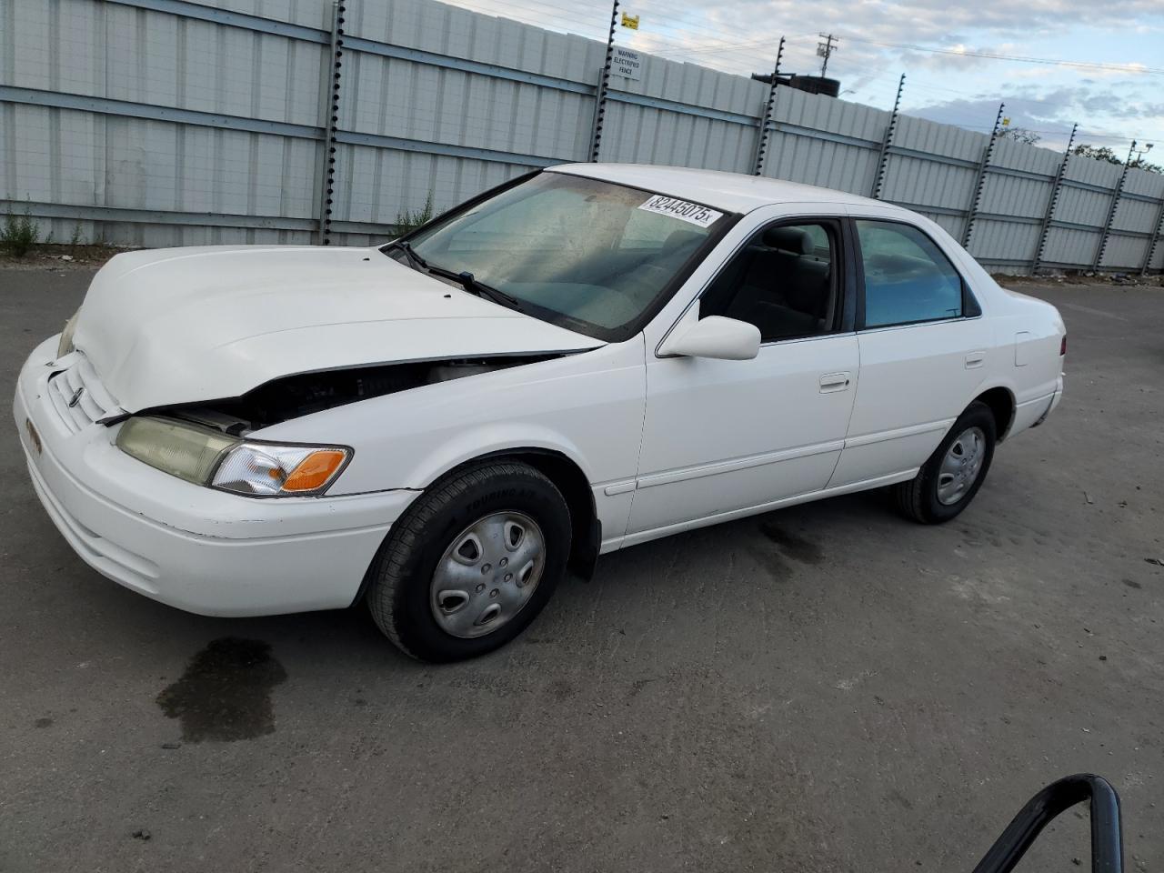 1997 TOYOTA CAMRY