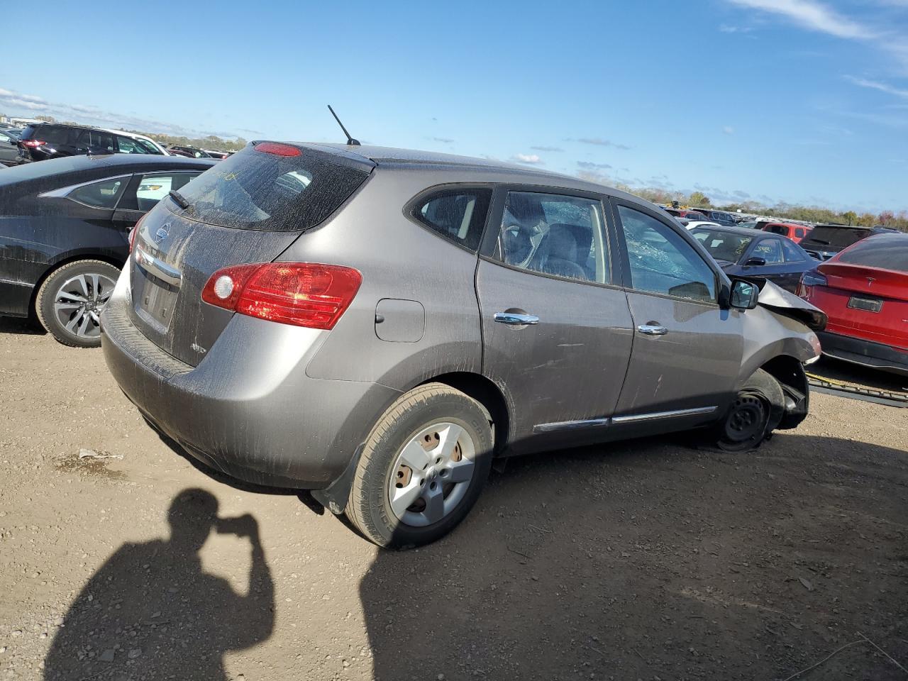 2015 NISSAN ROGUE