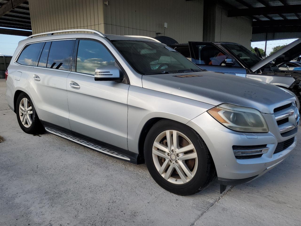 2013 MERCEDES-BENZ GL-Class