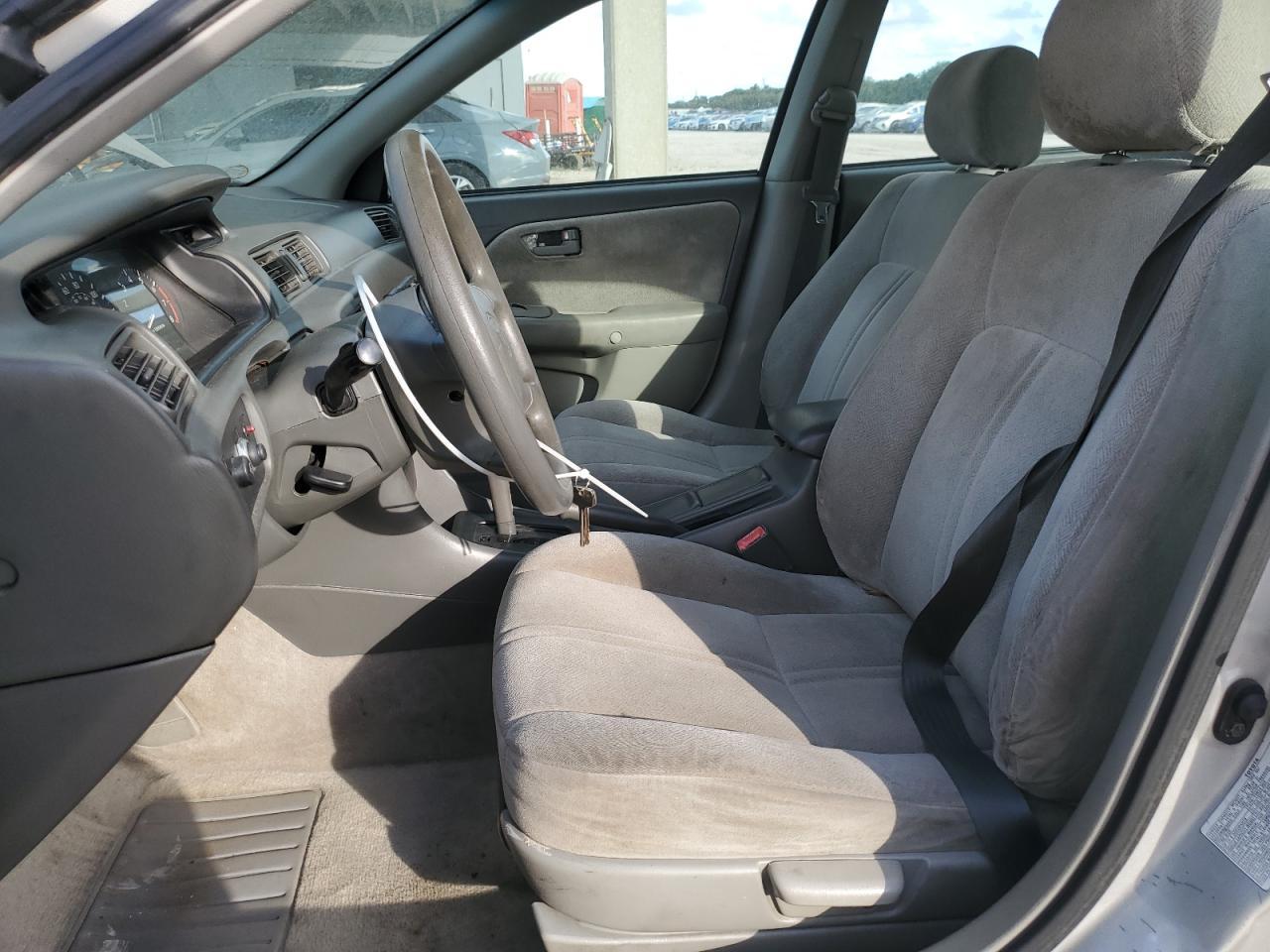 2001 TOYOTA CAMRY