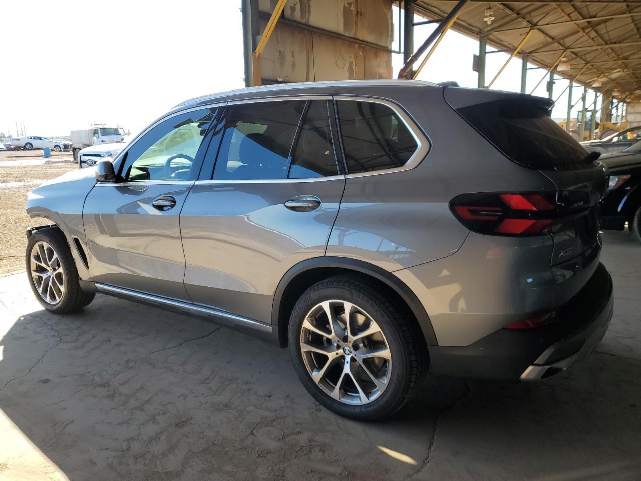 2025 BMW X5