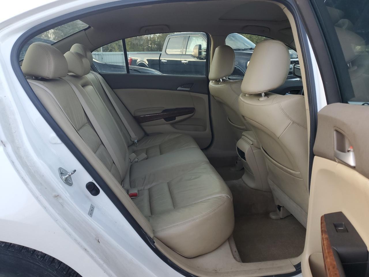 2010 HONDA ACCORD