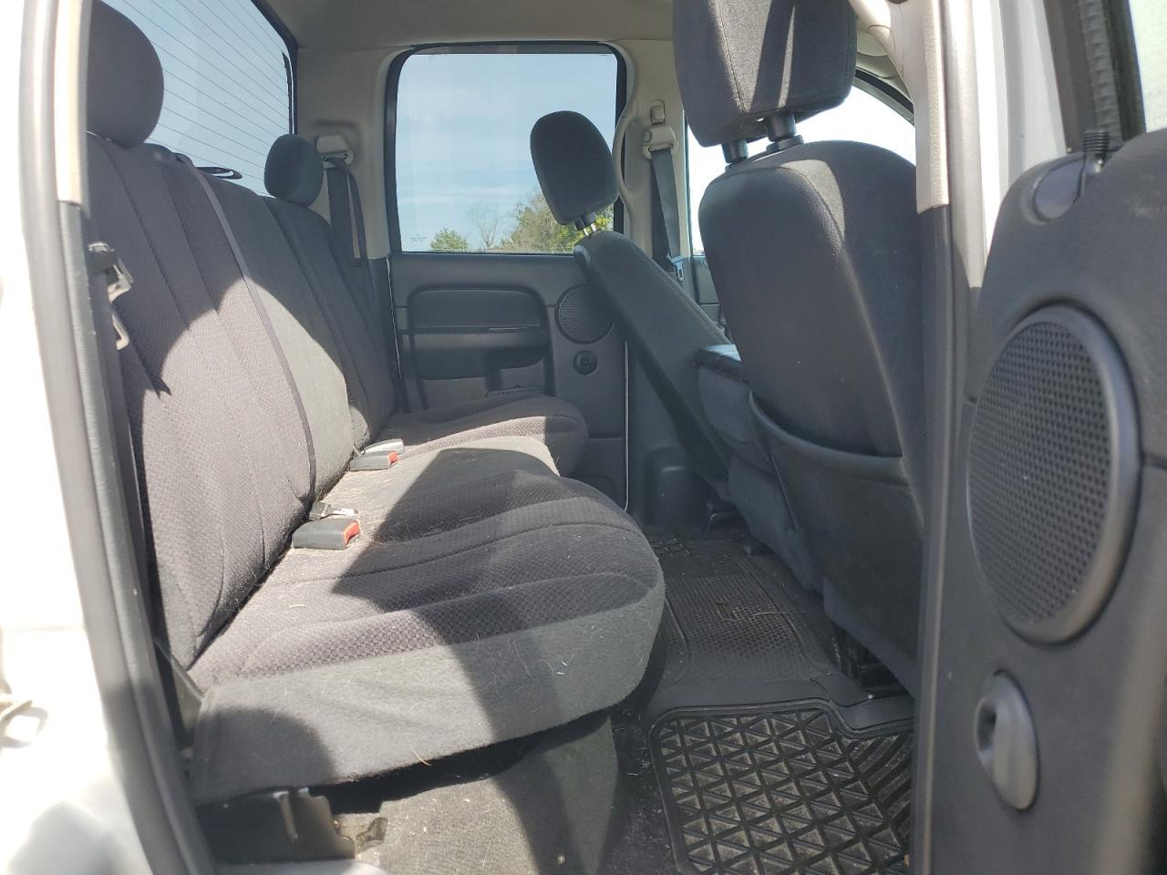 2004 DODGE RAM 1500