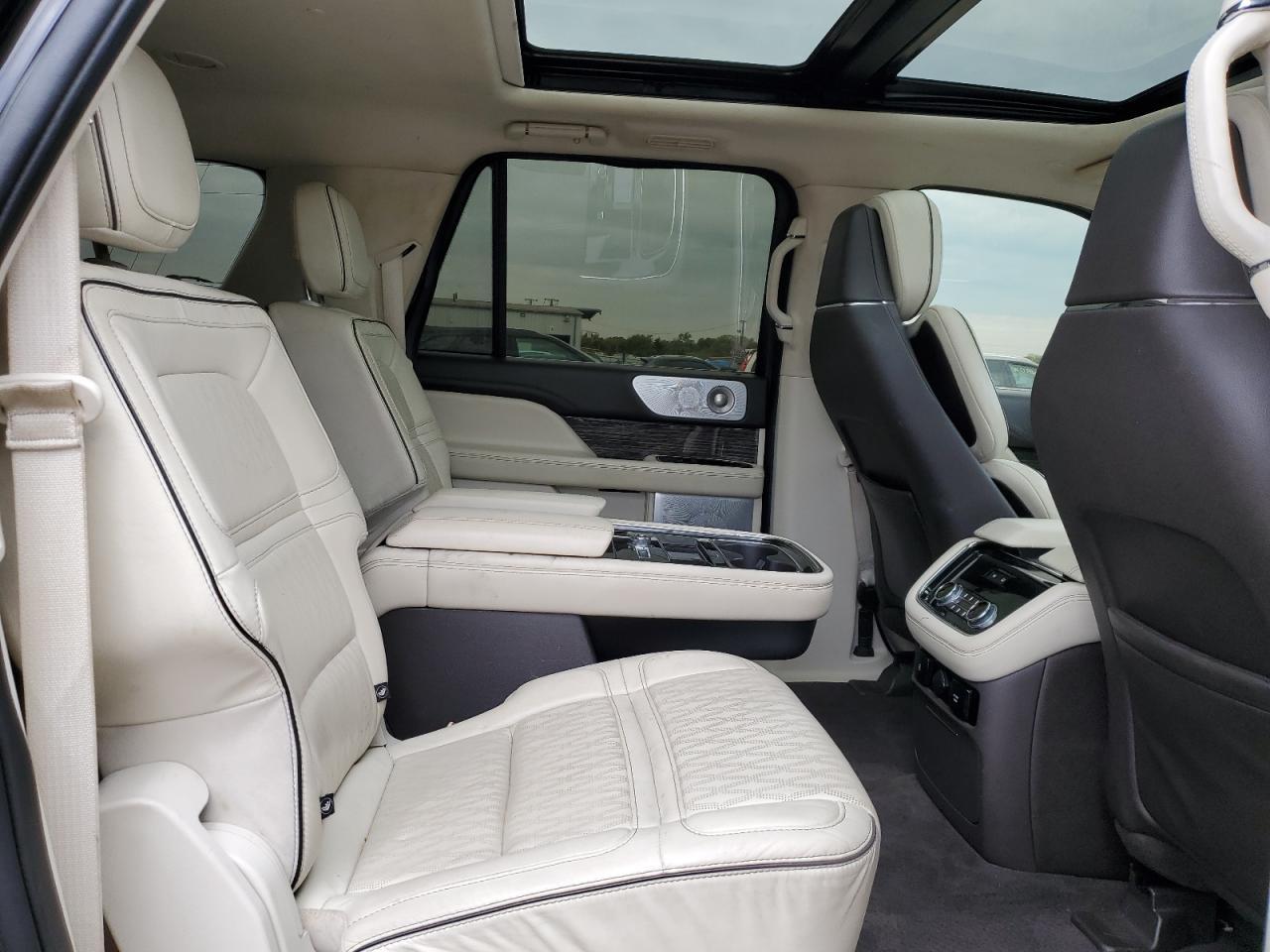 2020 LINCOLN Navigator