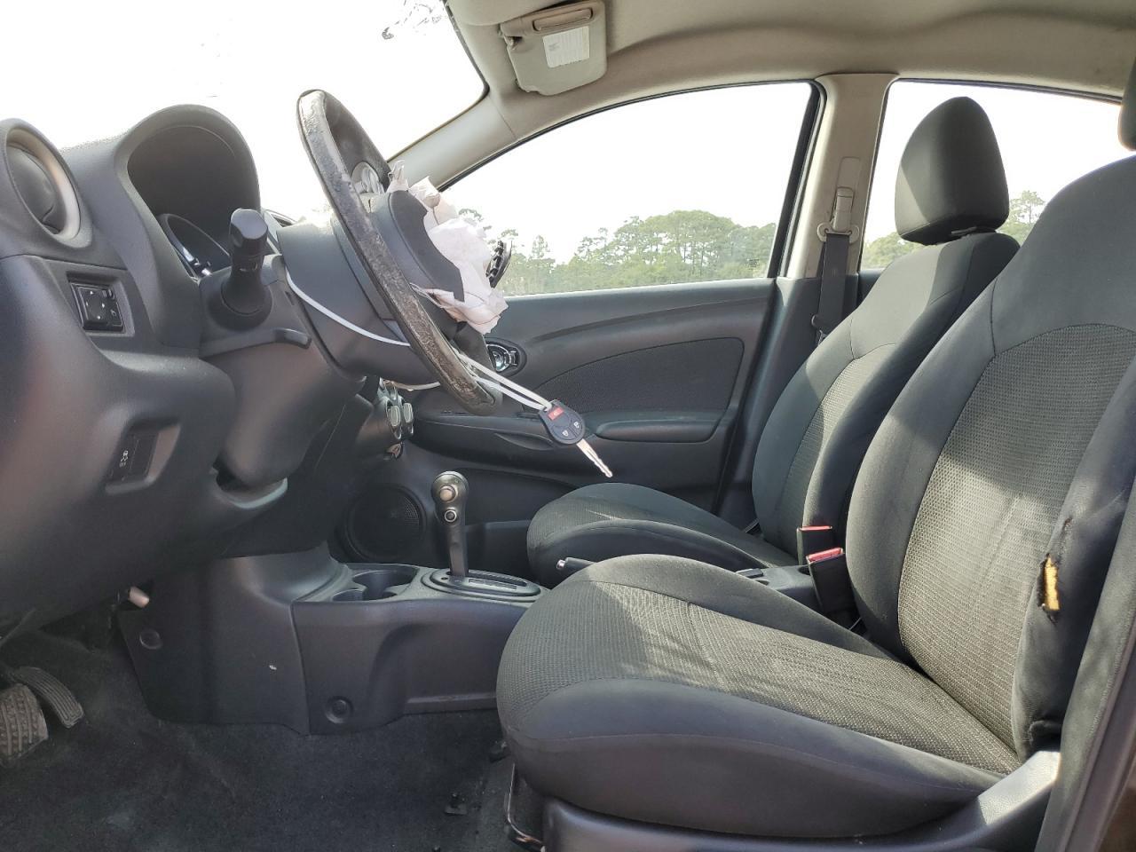 2013 NISSAN VERSA