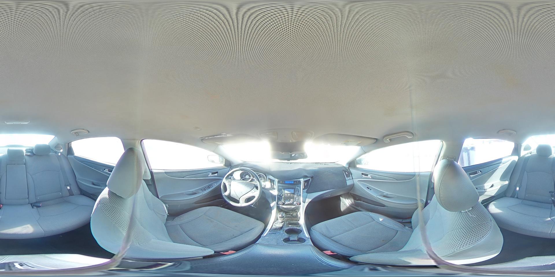 2011 HYUNDAI SONATA