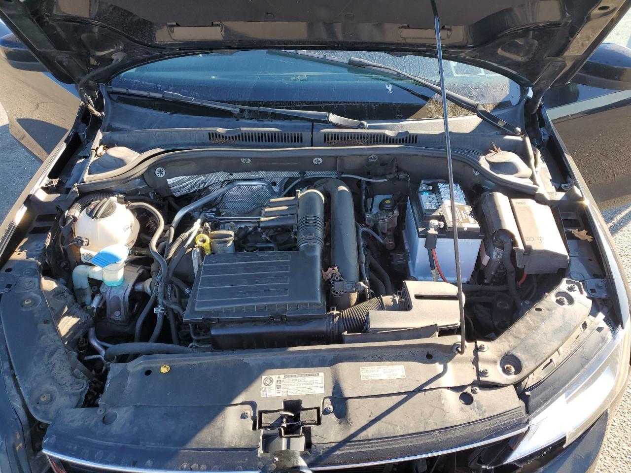 2017 VOLKSWAGEN JETTA