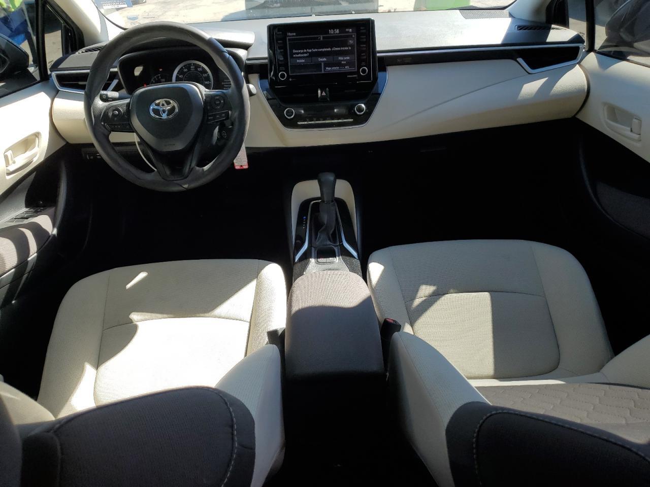2022 TOYOTA COROLLA