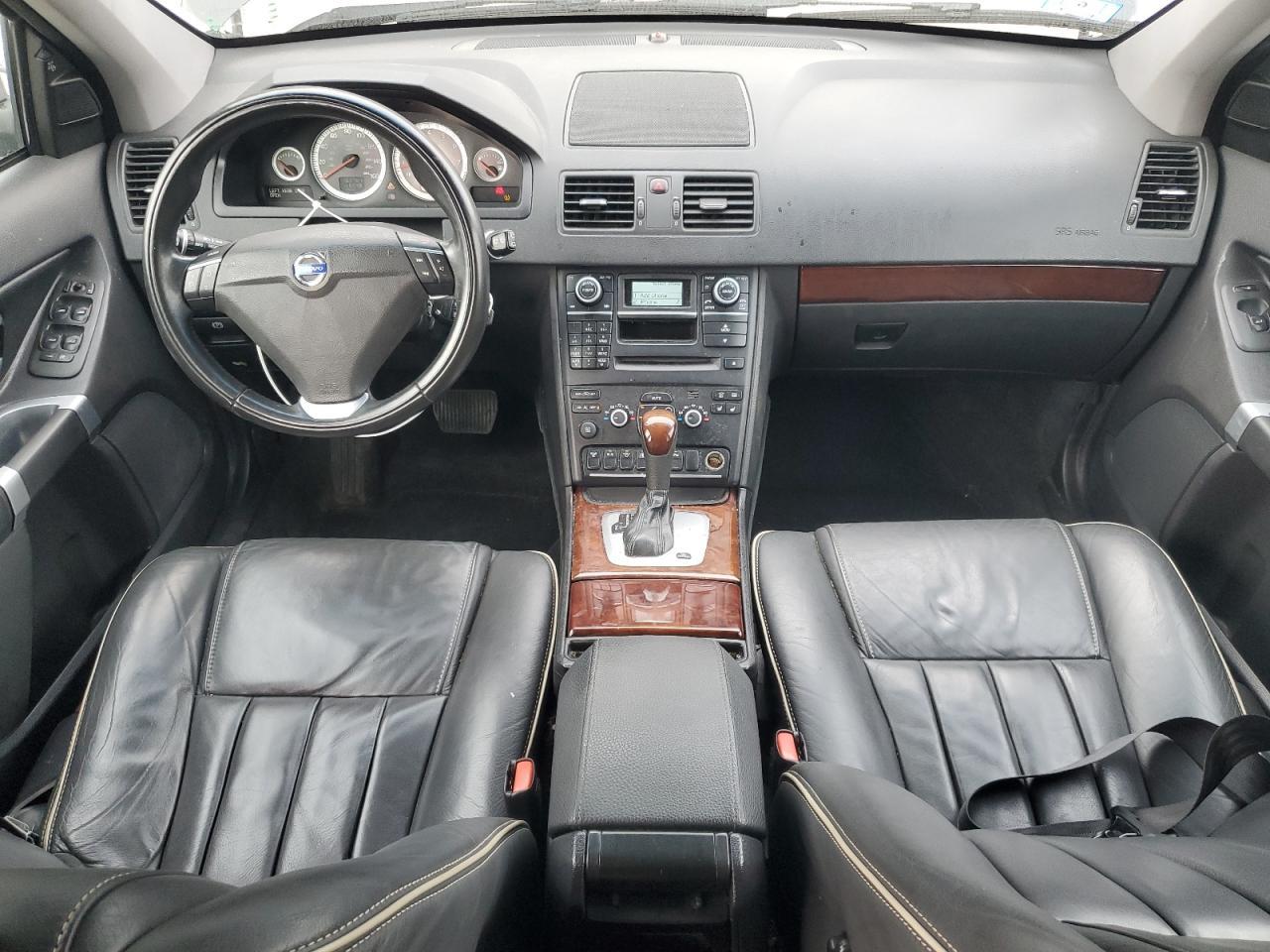 2013 VOLVO XC90