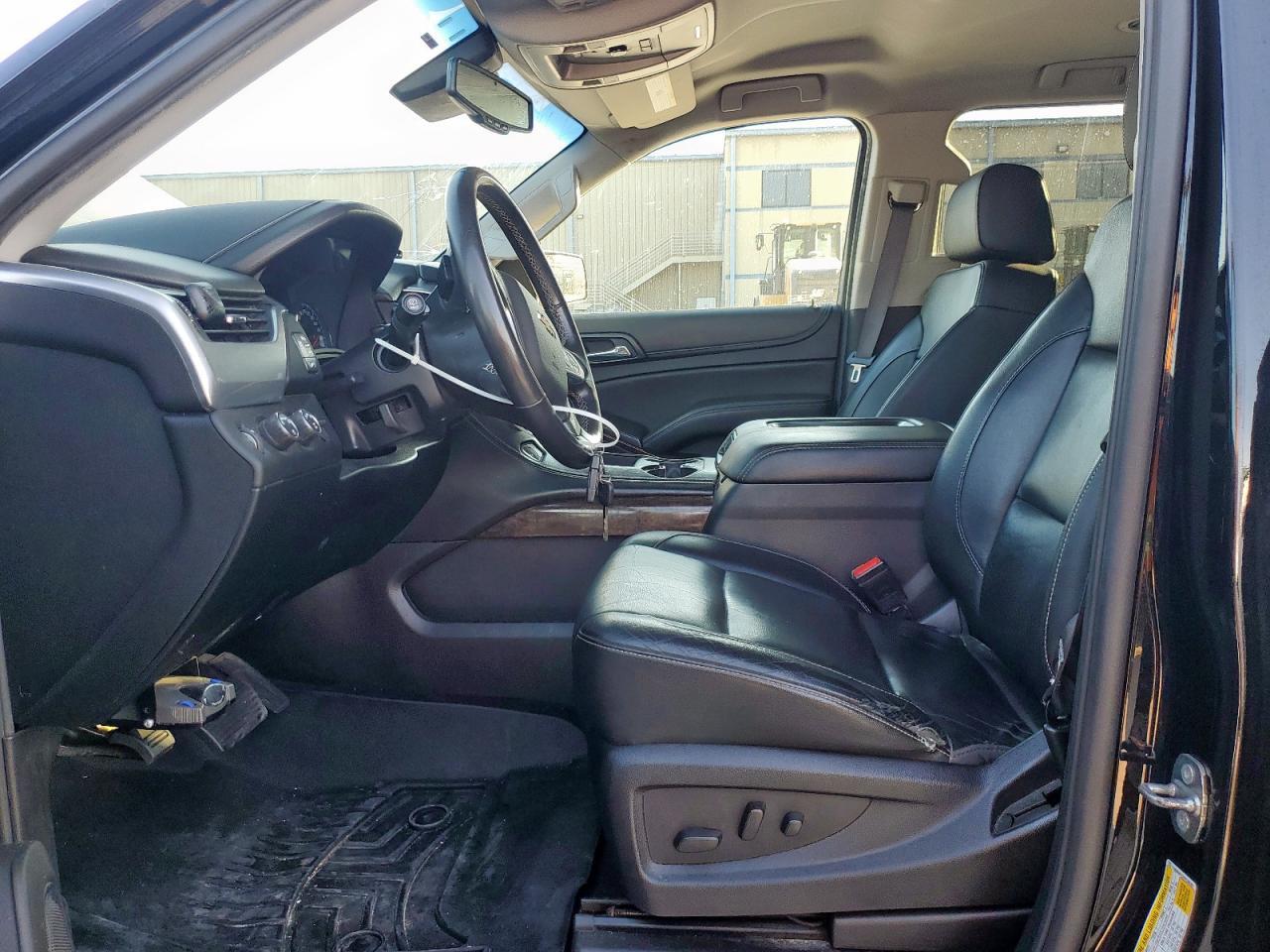 2017 CHEVROLET Suburban