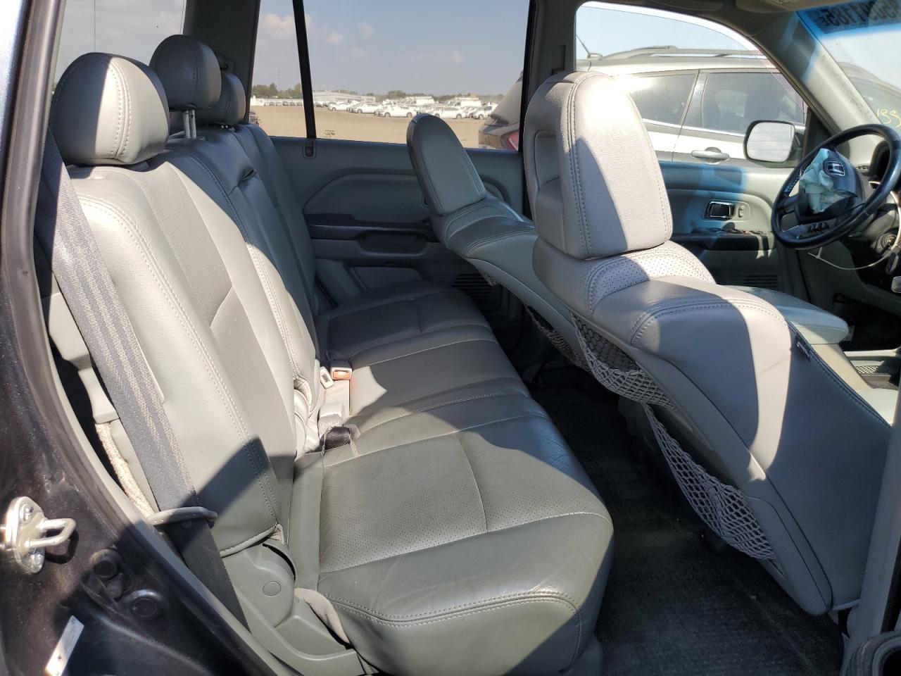 2004 HONDA PILOT