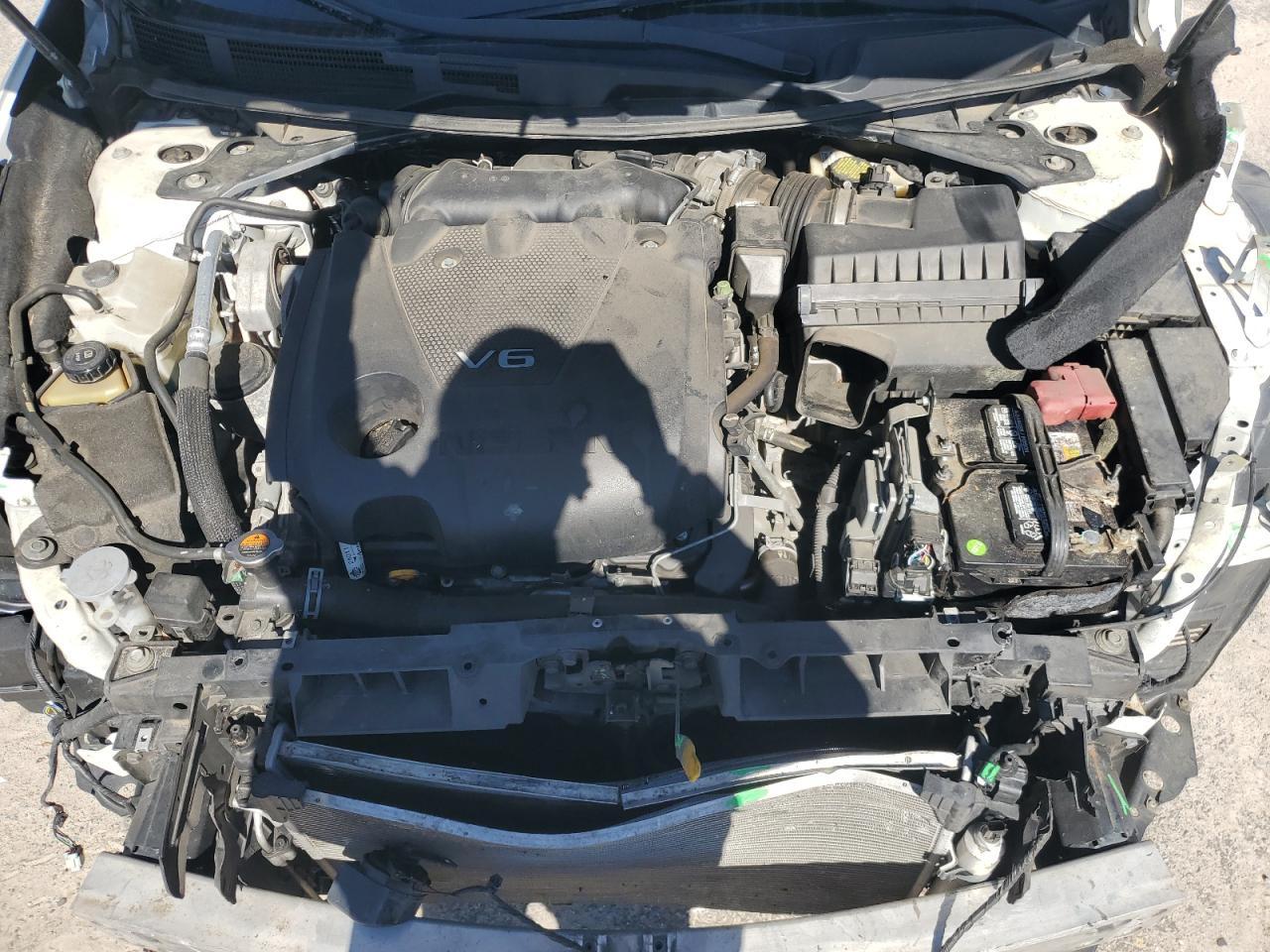 2017 NISSAN Maxima
