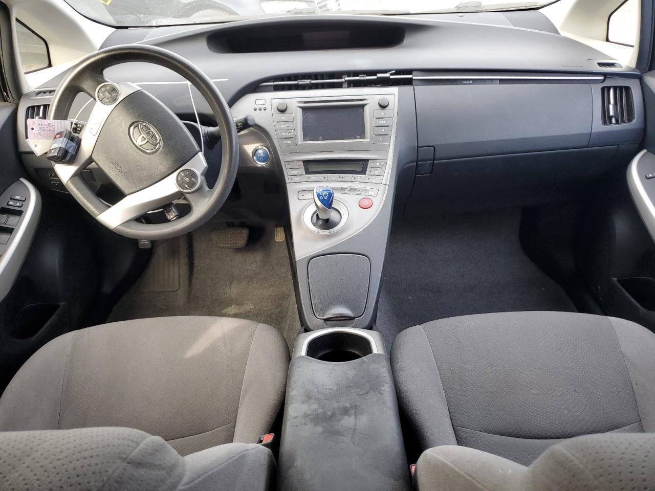 2014 TOYOTA PRIUS