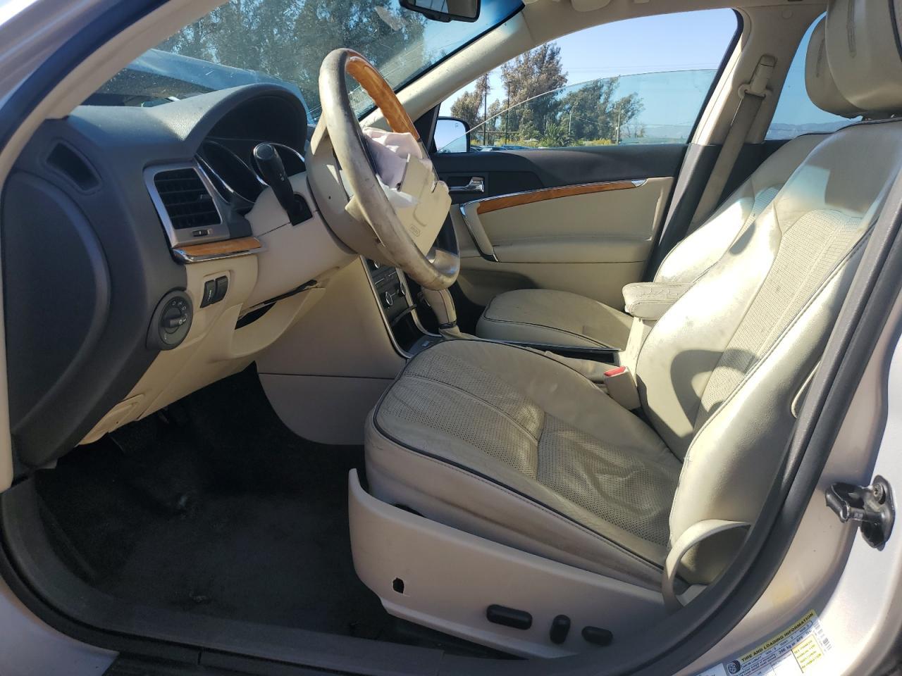 2010 LINCOLN MKZ