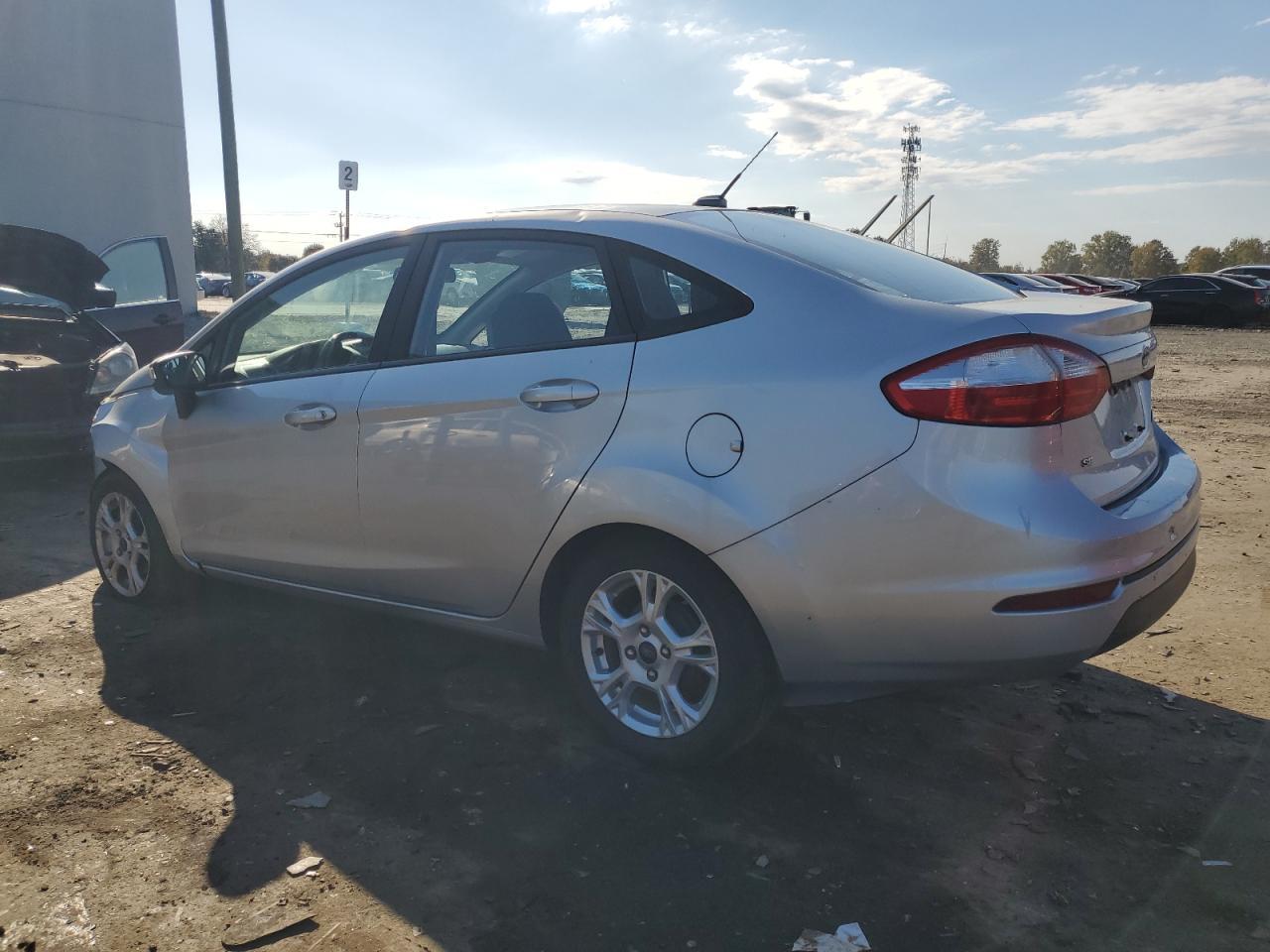 2015 FORD Fiesta
