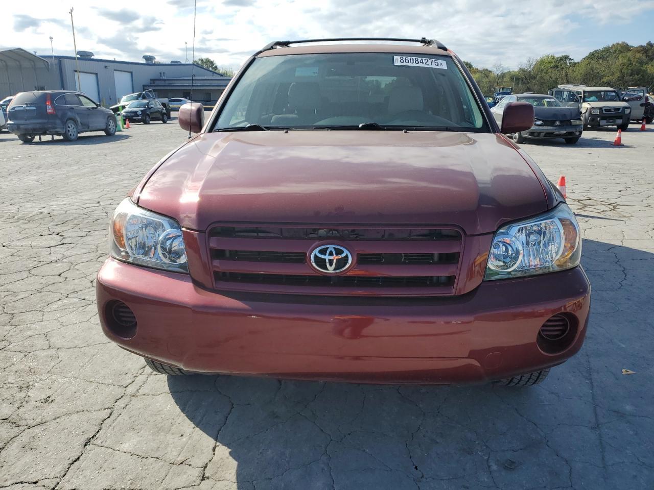 2005 TOYOTA HIGHLANDER