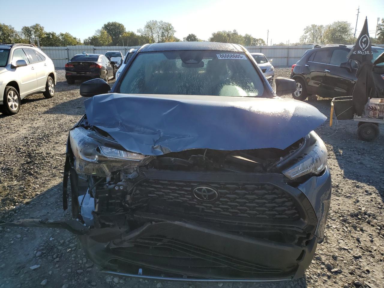 2024 TOYOTA Corolla Cross