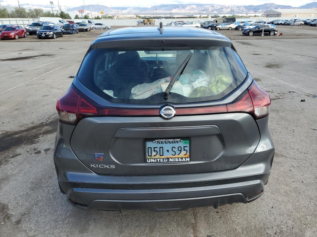 2021 NISSAN KICKS