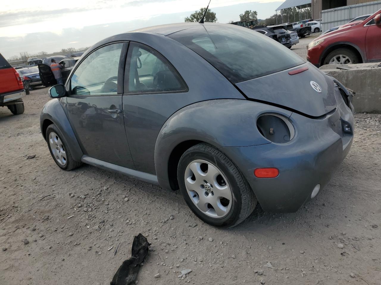 2003 VOLKSWAGEN Beetle