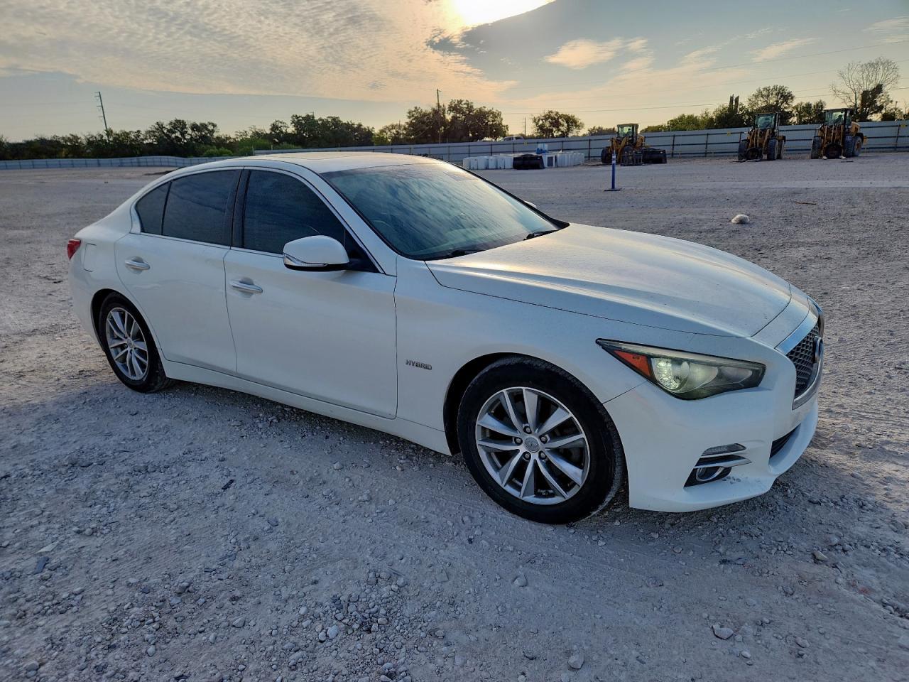 2014 INFINITI Q50