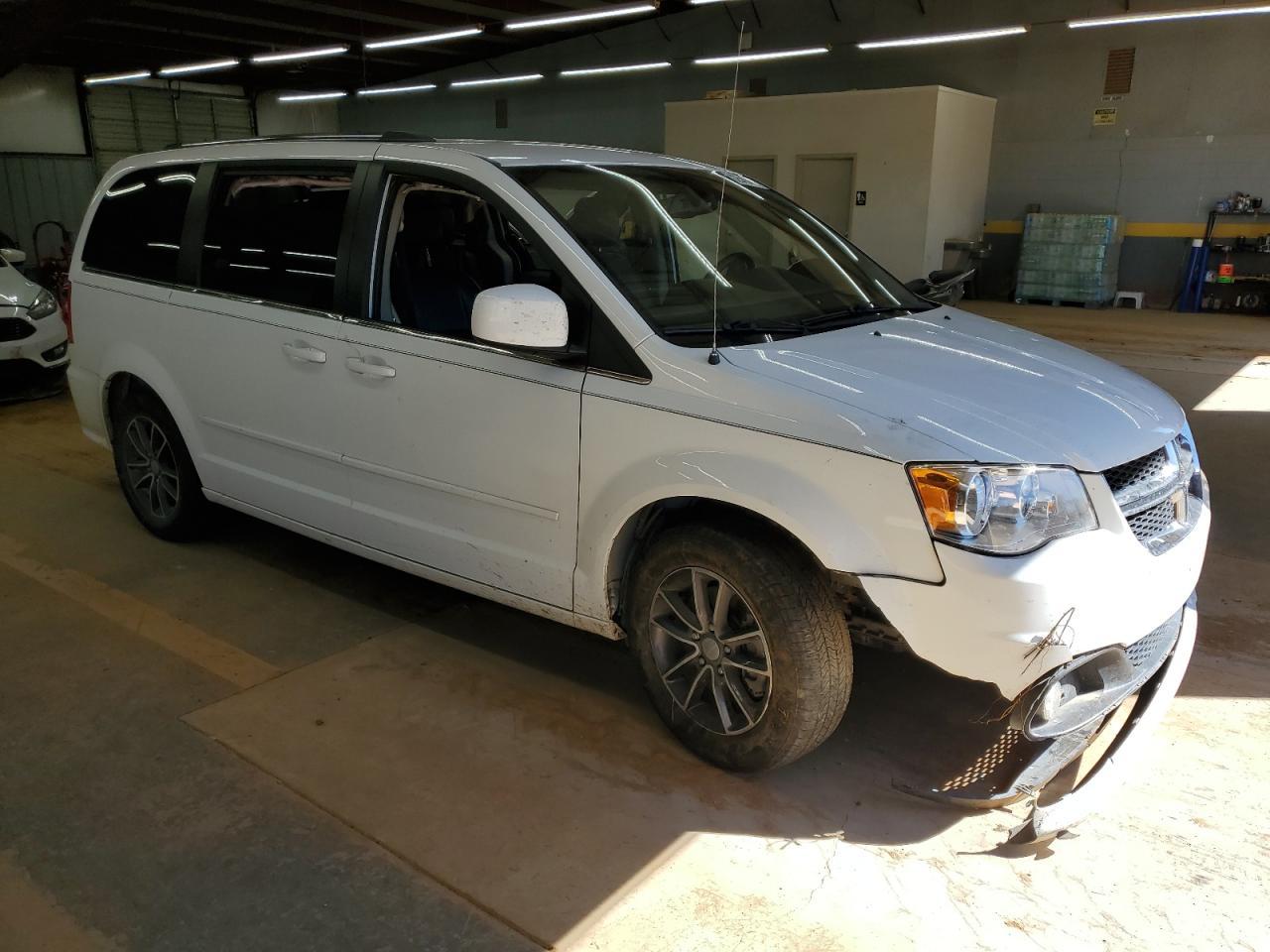 2017 DODGE GRAND CARAVAN