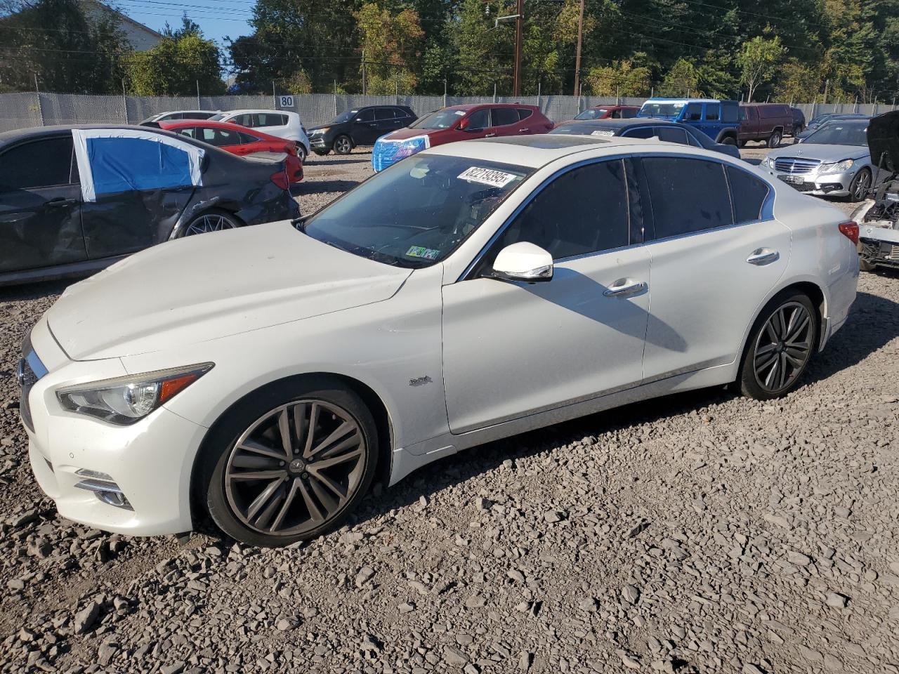 2016 INFINITI Q50